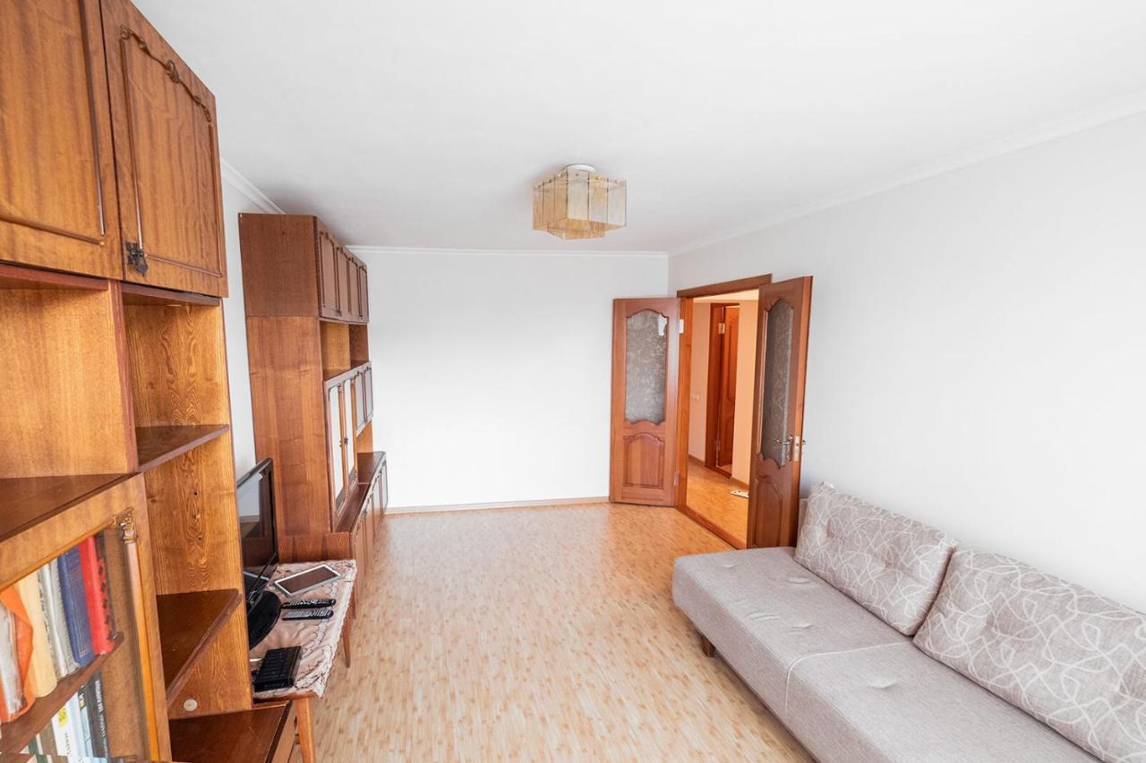 Apartment On Polevaya 44/12 Bohuslav Exterior photo
